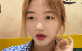 娱乐吃瓜君姐姐养家糊口,养家糊口背后的辛酸与快乐